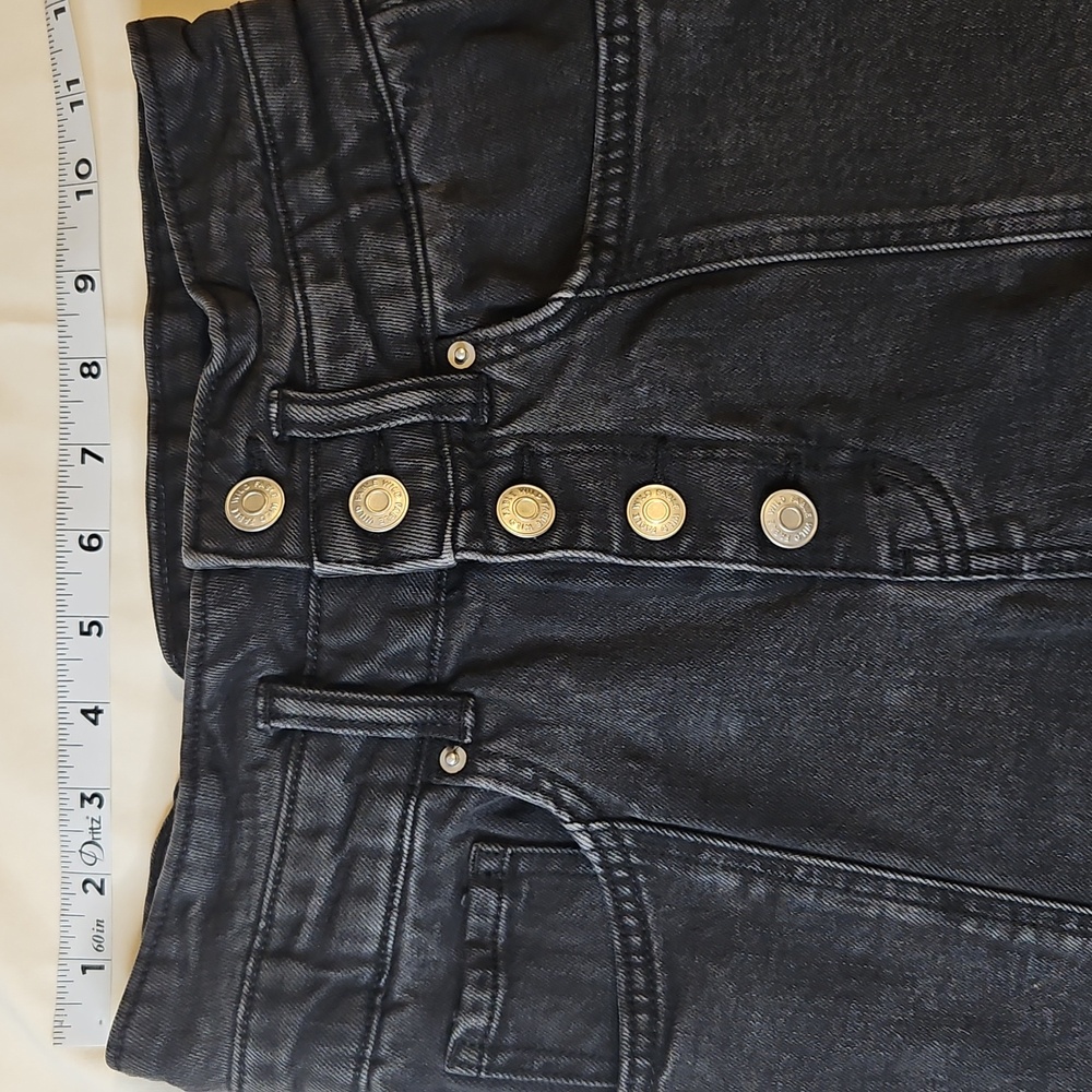 High Rise Shorts Black Wash Cotton Size 0 Mom Jeans - Picture 6 of 8